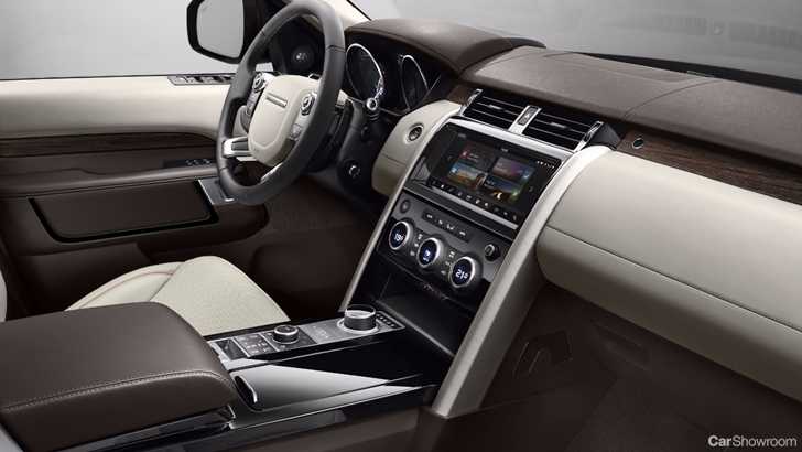 2017 Land Rover Discovery - Paris Motor Show