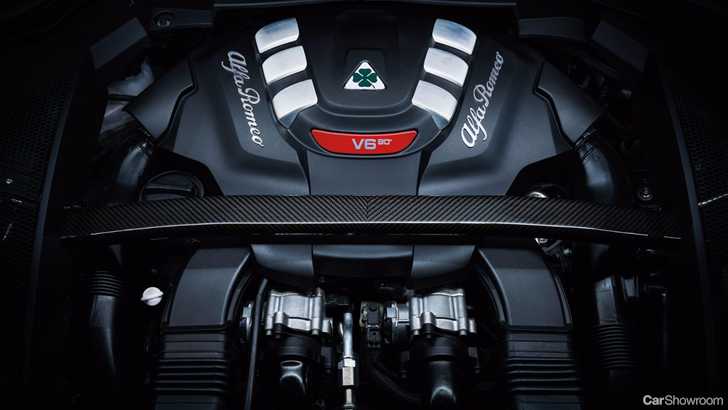2017 Alfa Romeo Stelvio Quadrifoglio
