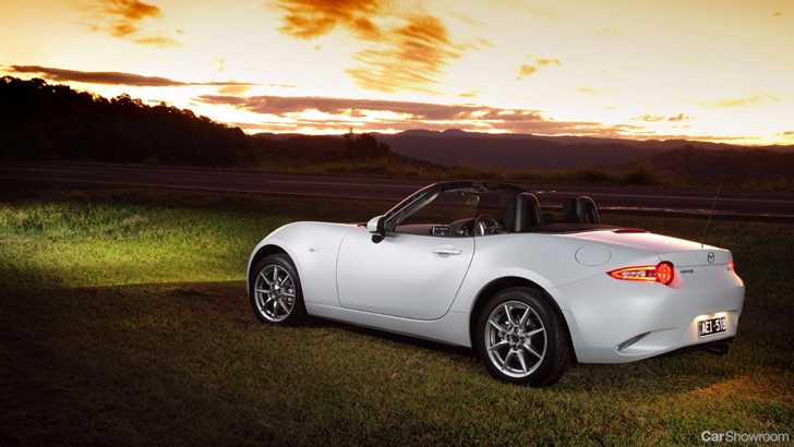 2016 Mazda MX-5 - Review