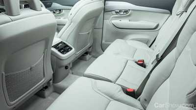 2016 Volvo XC90 - Review