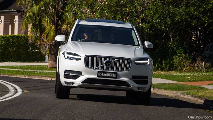 2016 Volvo XC90 - Review