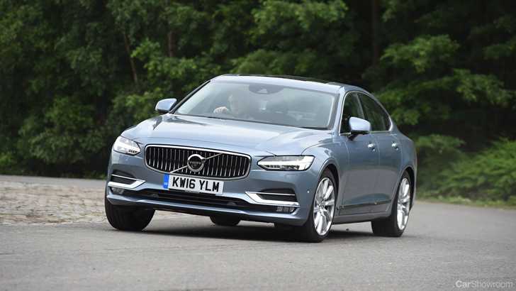 2017 Volvo S90 - Review