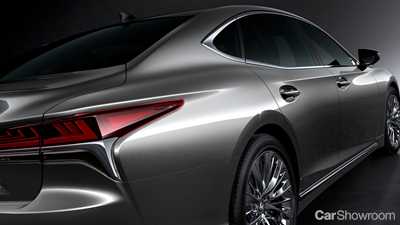 2017 Lexus LS500 Makes Detroit Debut