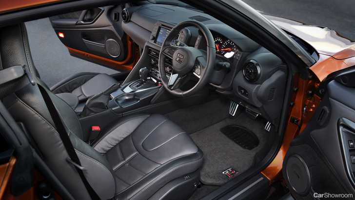 2017 Nissan GT-R (R35)