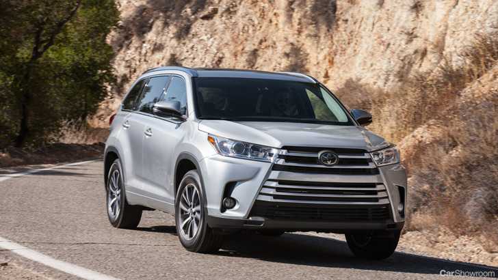 2017 Toyota Kluger - First Impressions