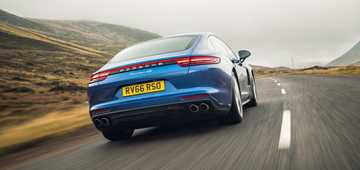 2017 Porsche Panamera