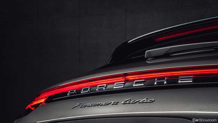 2018 Porsche Panamera Sport Turismo