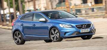 2017 Volvo V40 - Review