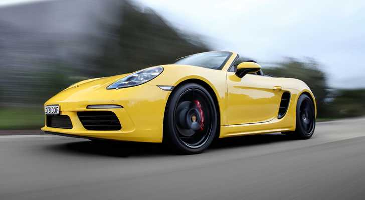 2017 Porsche 718 Boxster - Review