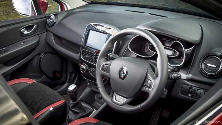 2017 Renault Clio - Review