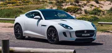 2017 Jaguar F-Type - Review