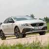 2017 Volvo V40 Cross Country - Review