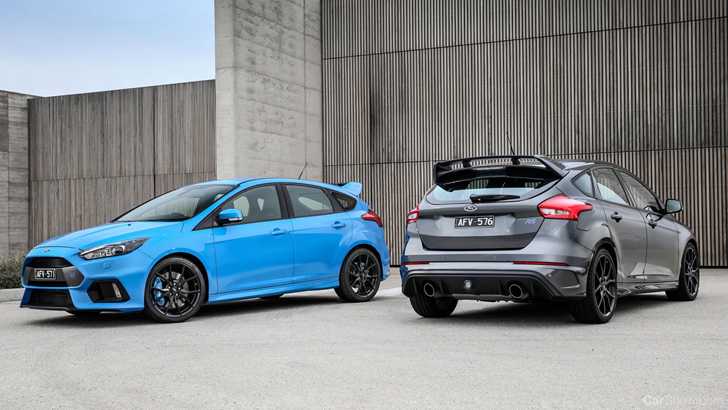 2017 Ford Focus RS - Review