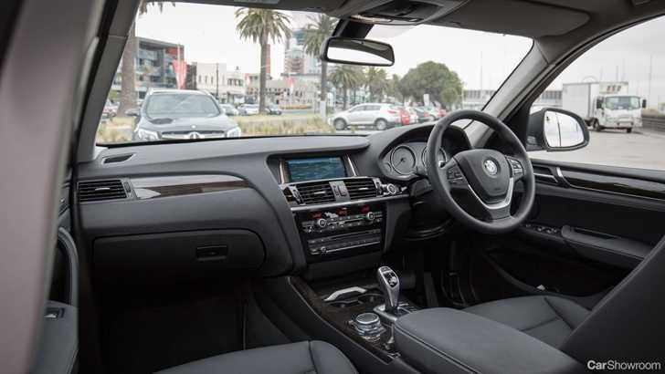 2017 BMW X3 - Review
