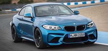 2017 BMW M2 - Review