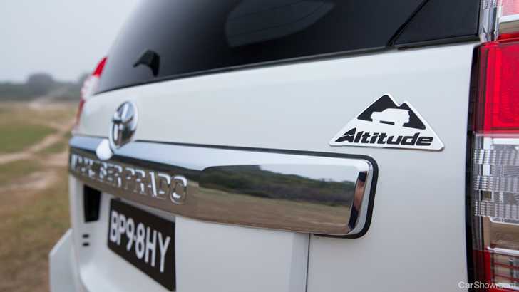 2017 Toyota Land Cruiser Prado Altitude
