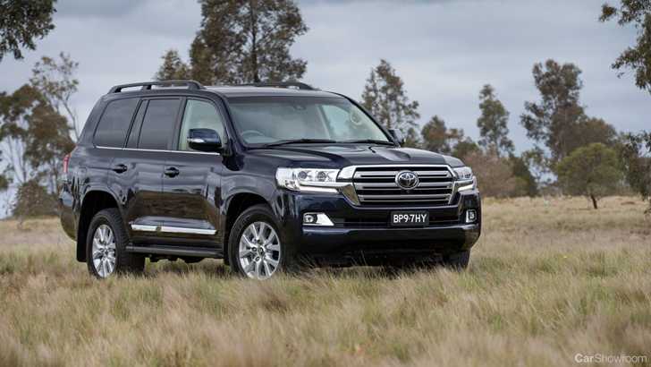 2017 Toyota Land Cruiser VX