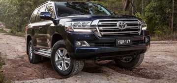2017 Toyota Land Cruiser Altitude