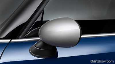 MINI Seven Special Edition Rolls Into Oz