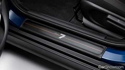 MINI Seven Special Edition Rolls Into Oz
