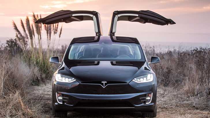 2017 Telsa Model X P90D
