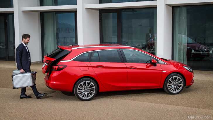 Holden Astra Sportwagon To Launch In October