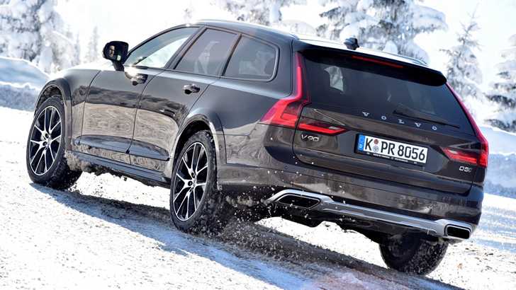 2017 Volvo V90 Cross Country D5 Inscription