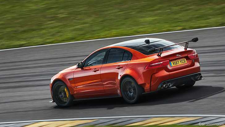 Jaguar XE SV Project 8