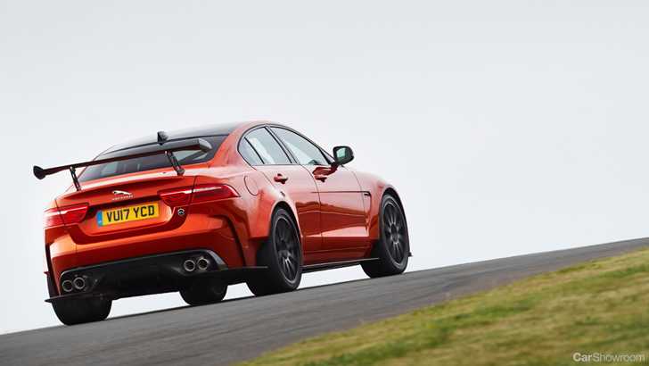 Jaguar XE SV Project 8