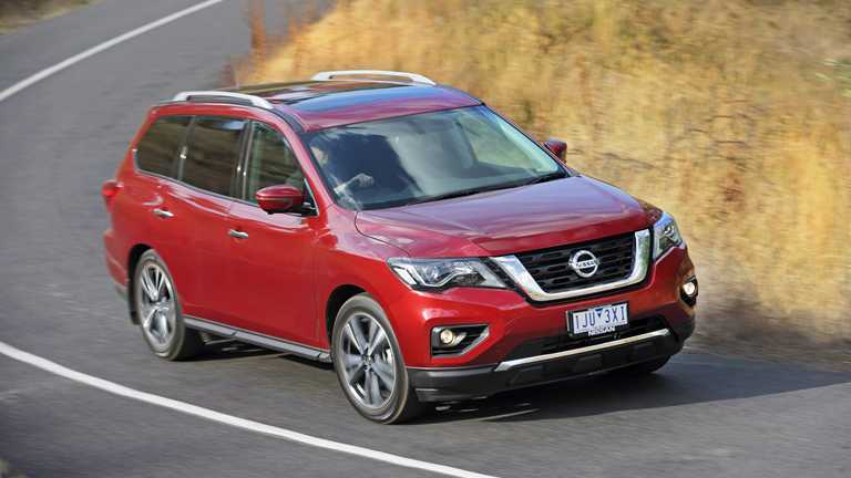 Nissan Pathfinder - Rear Door Alert