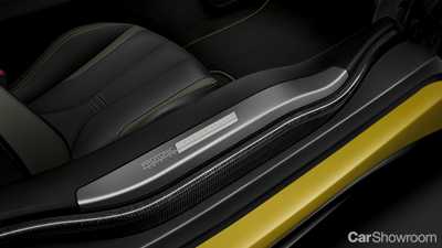 2018 BMW i8 Protonic Frozen Yellow