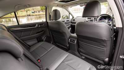 2017 Subaru Liberty - Review