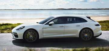 2018 Porsche Panamera Turbo S E-Hybrid Sport Turismo