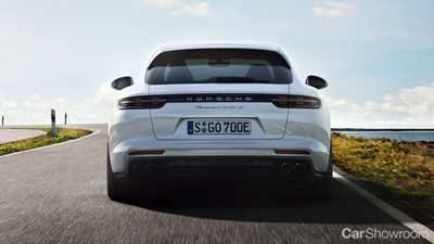 2018 Porsche Panamera Turbo S E-Hybrid Sport Turismo