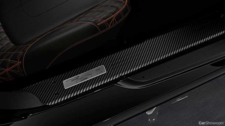 2018 Aston Martin Vanquish S - Ultimate Black