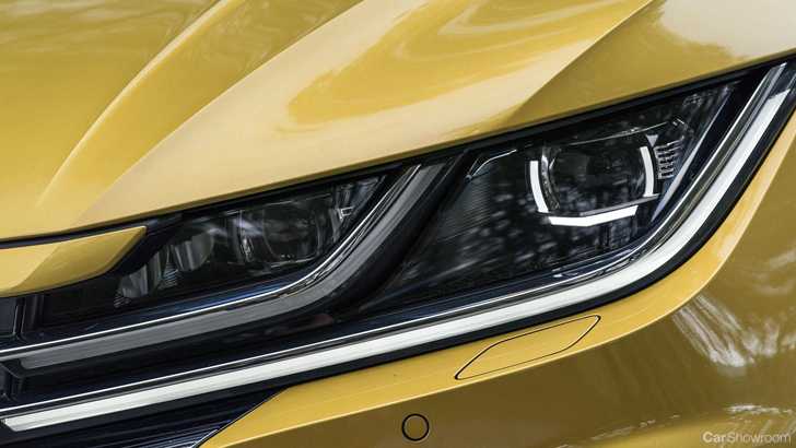 2018 Volkswagen Arteon R-Line -