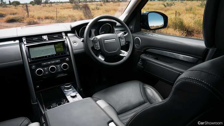 2017 Land Rover Discovery 'First Edition'