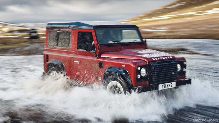 2018 Land Rover Defender Works 70th Anniversary