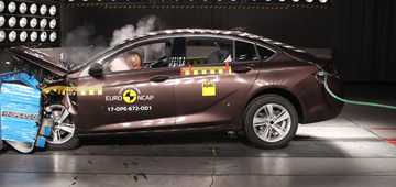 Holden’s ZB Commodore Takes 5-Star ANCAP Score