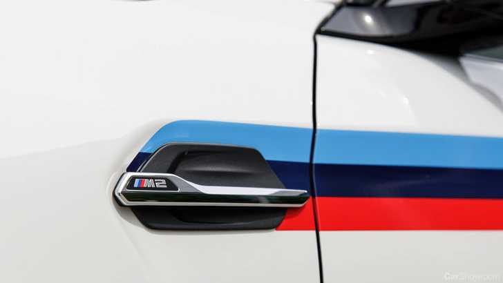 2017 BMW M2 Pure