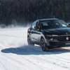 Maserati Levante S Pulls Snowboarder To Record Speeds – Gallery