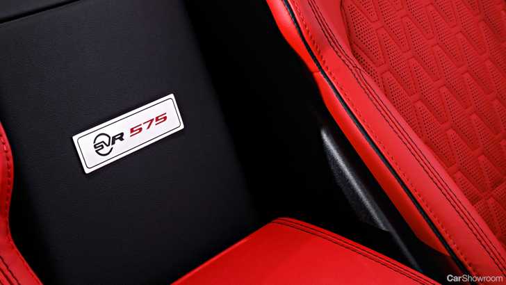 2018 Jaguar F-Type SVR – Graphic Packs