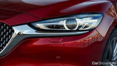 2018 Mazda6 Wagon - Geneva Motor