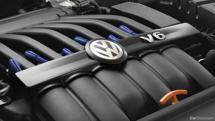 VW Arteon Getting Shooting Brake Body, 300kW VR6