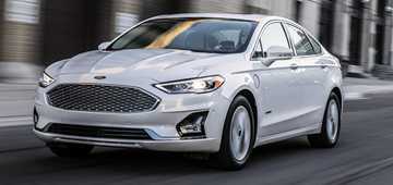 Ford Reveals 2019 Fusion Sedan, Debuts Co-Pilot 360