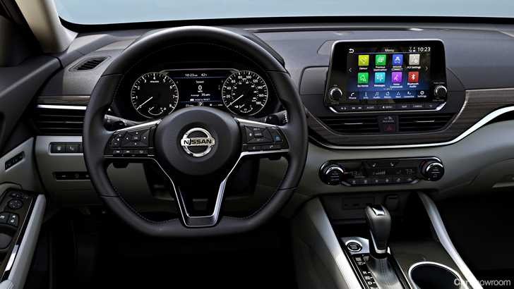 2019 Nissan Altima – NYIAS