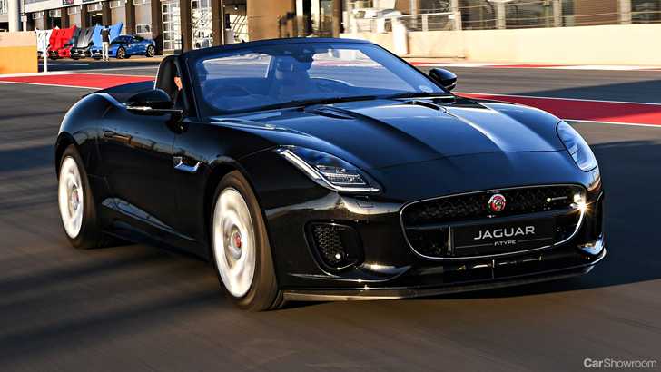 2017 Jaguar F-Type P300 R-Dynamic