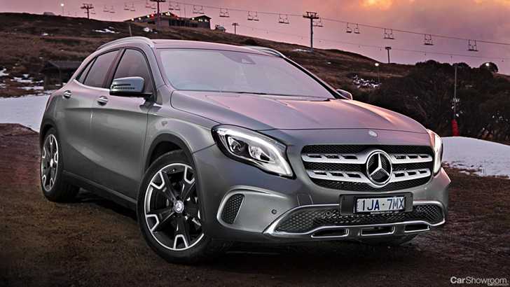 Mercedes-Benz GLA May Spawn Coupe – Gallery