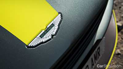 2018 Aston Martin DB11 V12 AMR