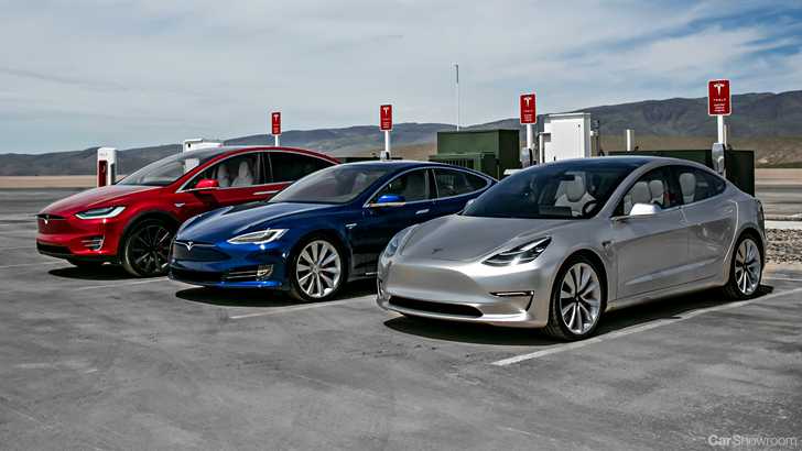 Tesla Shot Down Improved Driver Monitoring Features
– Gallery